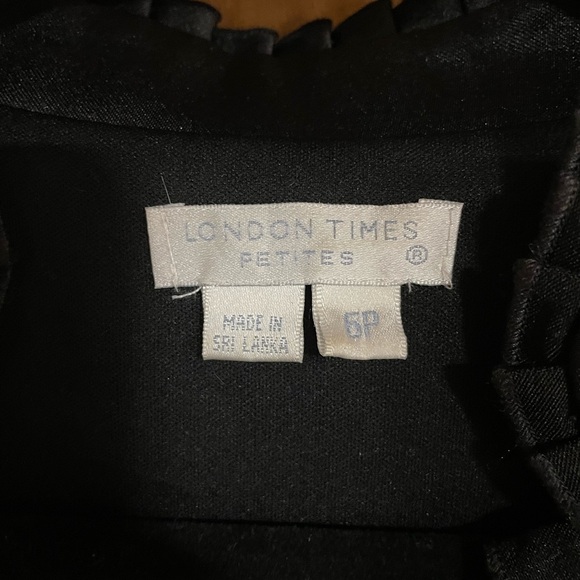 LONDON TIMES-day to night dress in black - Picture 4 of 5